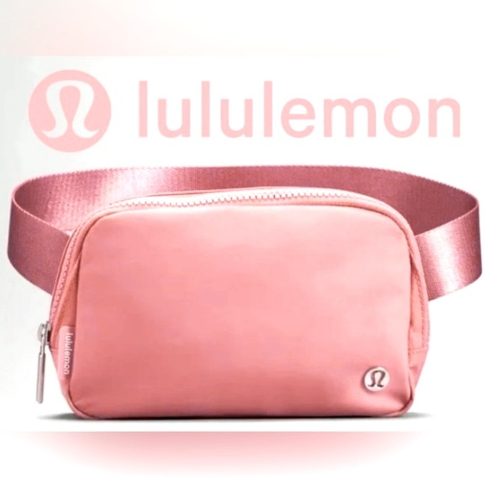💫 Lululemon Athletica Everywhere Belt Bag - Briar Rose NWT